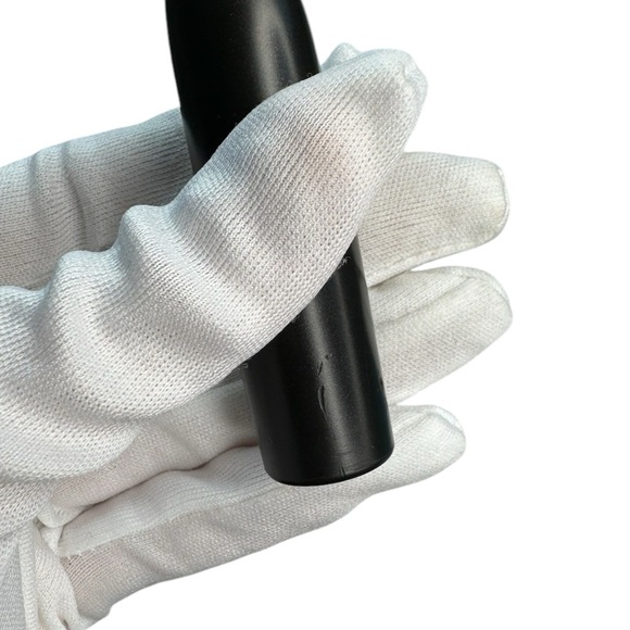 MAC Frost Lipstick CB 96 - Picture 6 of 8